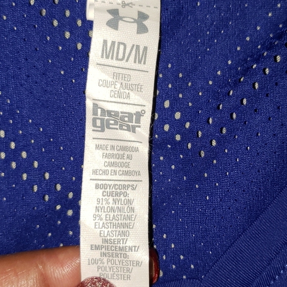 Under armour top - Picture 3 of 6